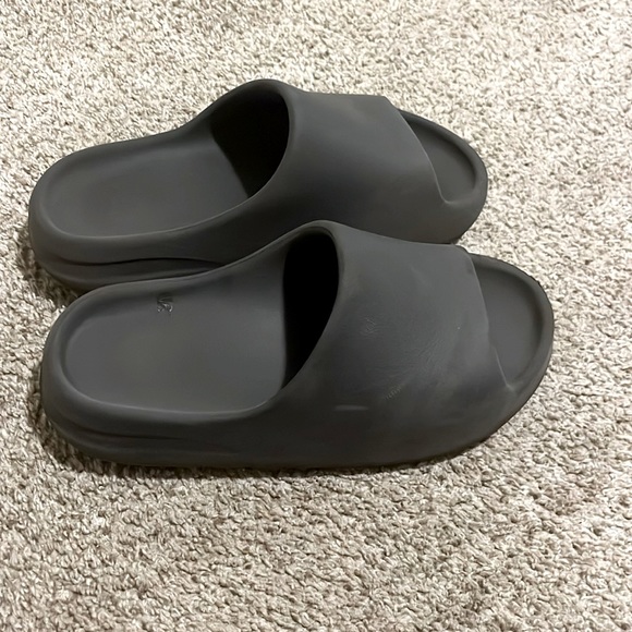 Garnet Furniture Yeezy Slides Website Garnet Furniture Adidas